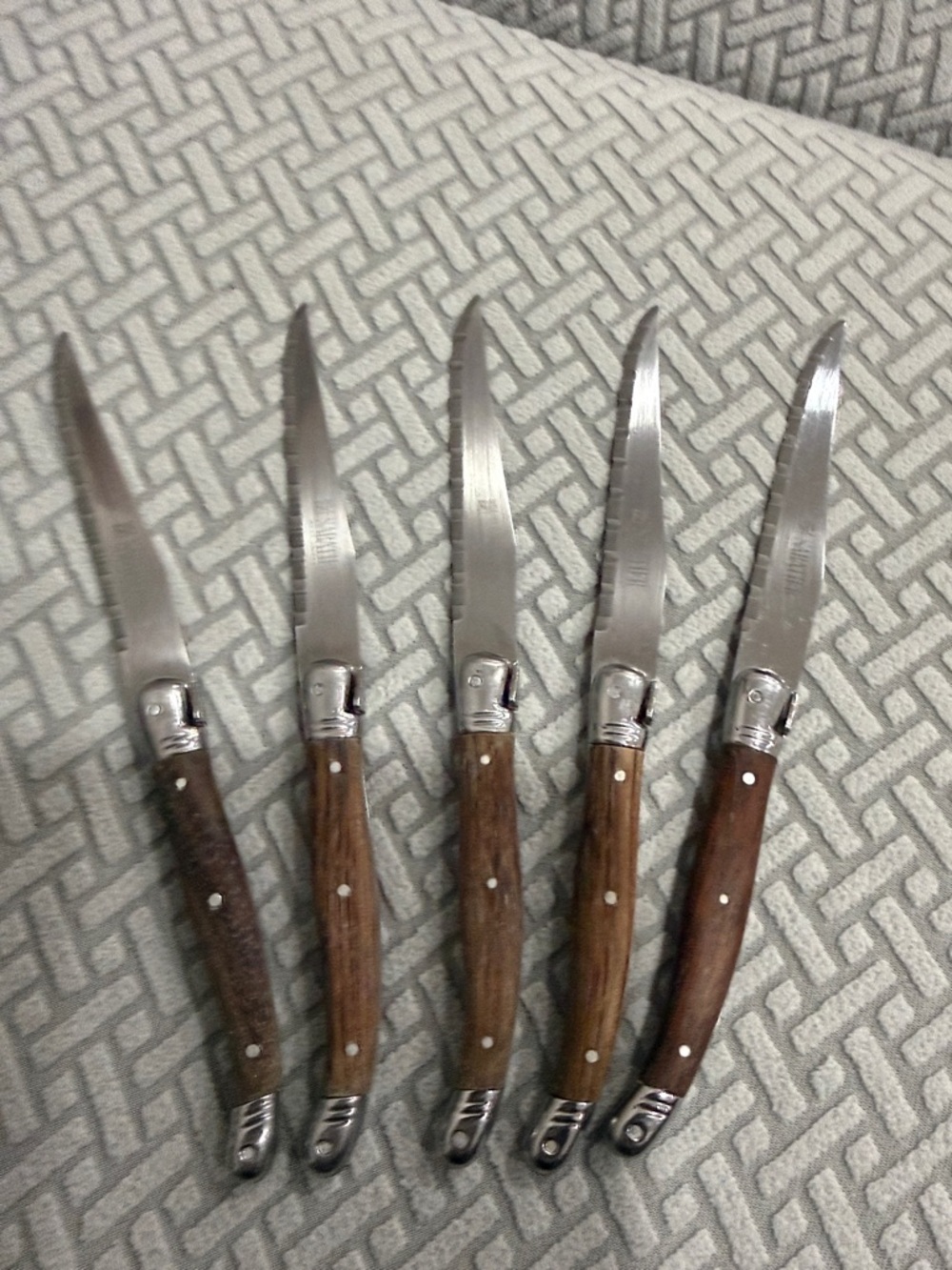 Laguiole Inox France Sabatier Stainless Serrated  Grill Steak Knives 9” Bee Logo